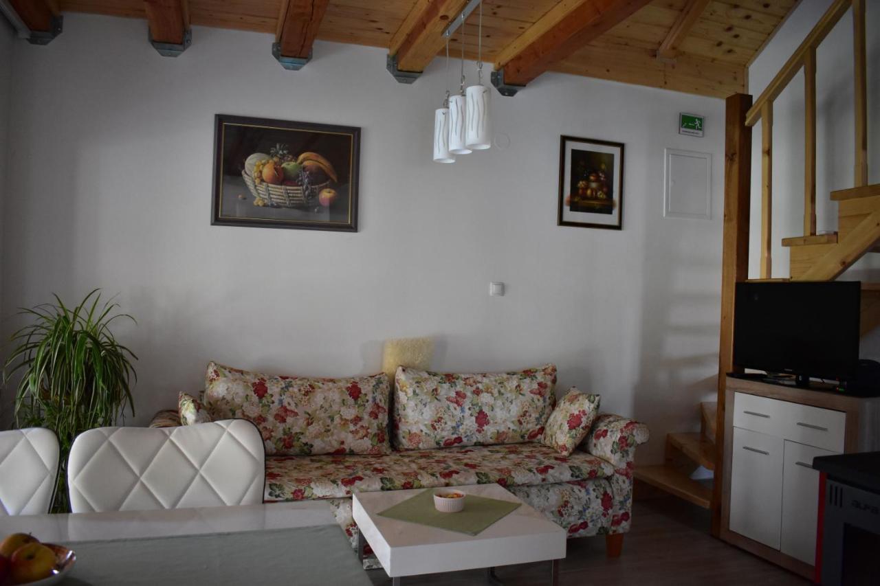 Apartman Tea Valpovo Zewnętrze zdjęcie